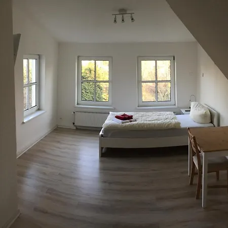 Moebliertes Haus In *
